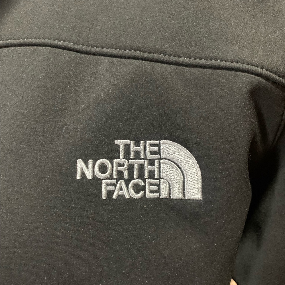 The North Face Midnight Black Outerwear - Picture 5 of 6